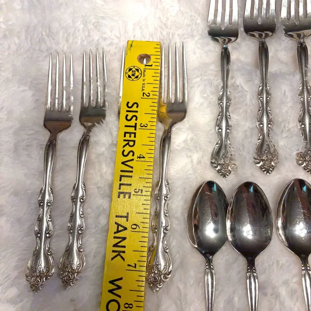 Vintage International Silverplate Interlude 4 place settings 16 pc